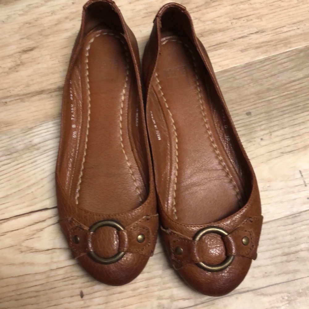 Frye leather flats